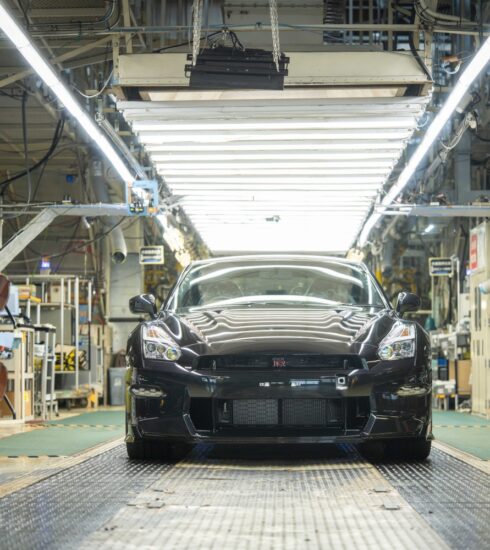 Nissan GT-R terakhir dari pabrik Tochigi.